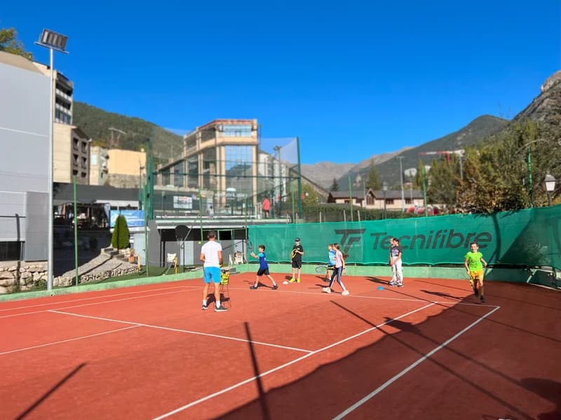 Classe de tennis de l'escola